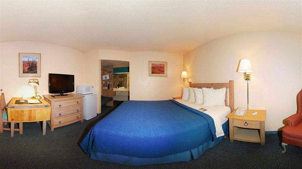 Window Rock Quality Inn Navajo Nation Capital מראה חיצוני תמונה