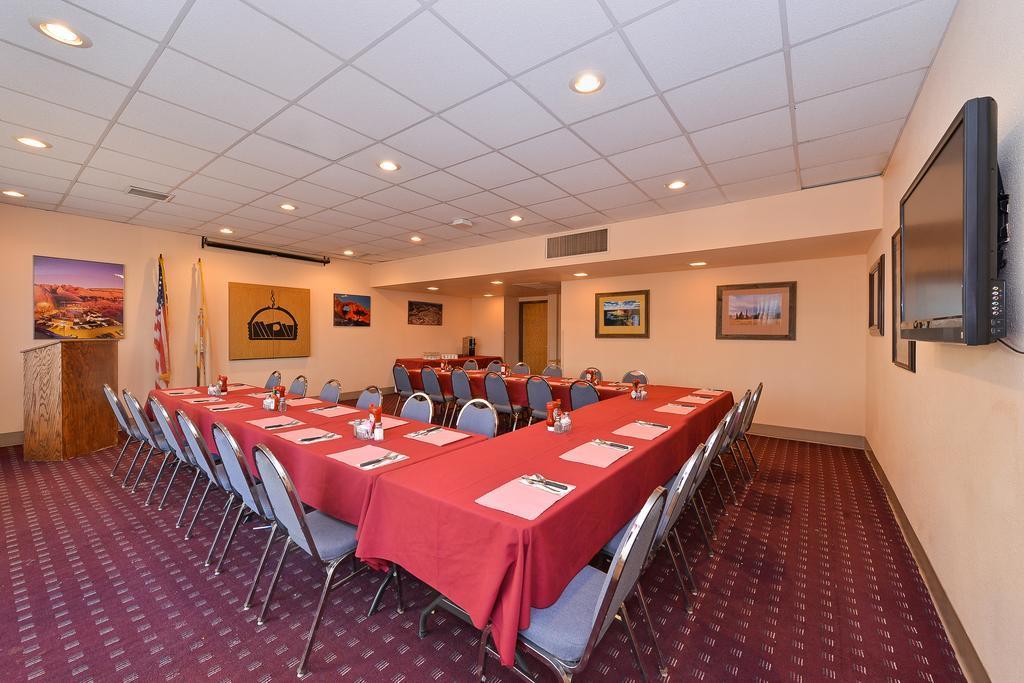 Window Rock Quality Inn Navajo Nation Capital מראה חיצוני תמונה