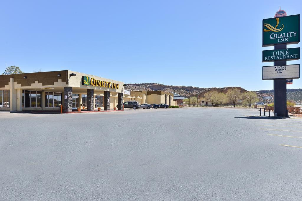 Window Rock Quality Inn Navajo Nation Capital מראה חיצוני תמונה