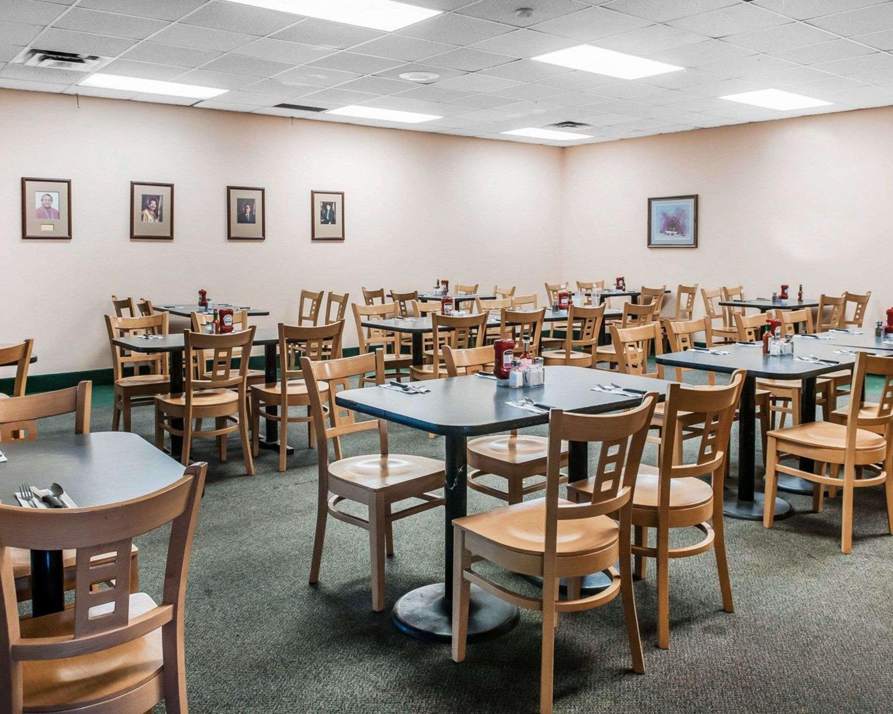 Window Rock Quality Inn Navajo Nation Capital מראה חיצוני תמונה