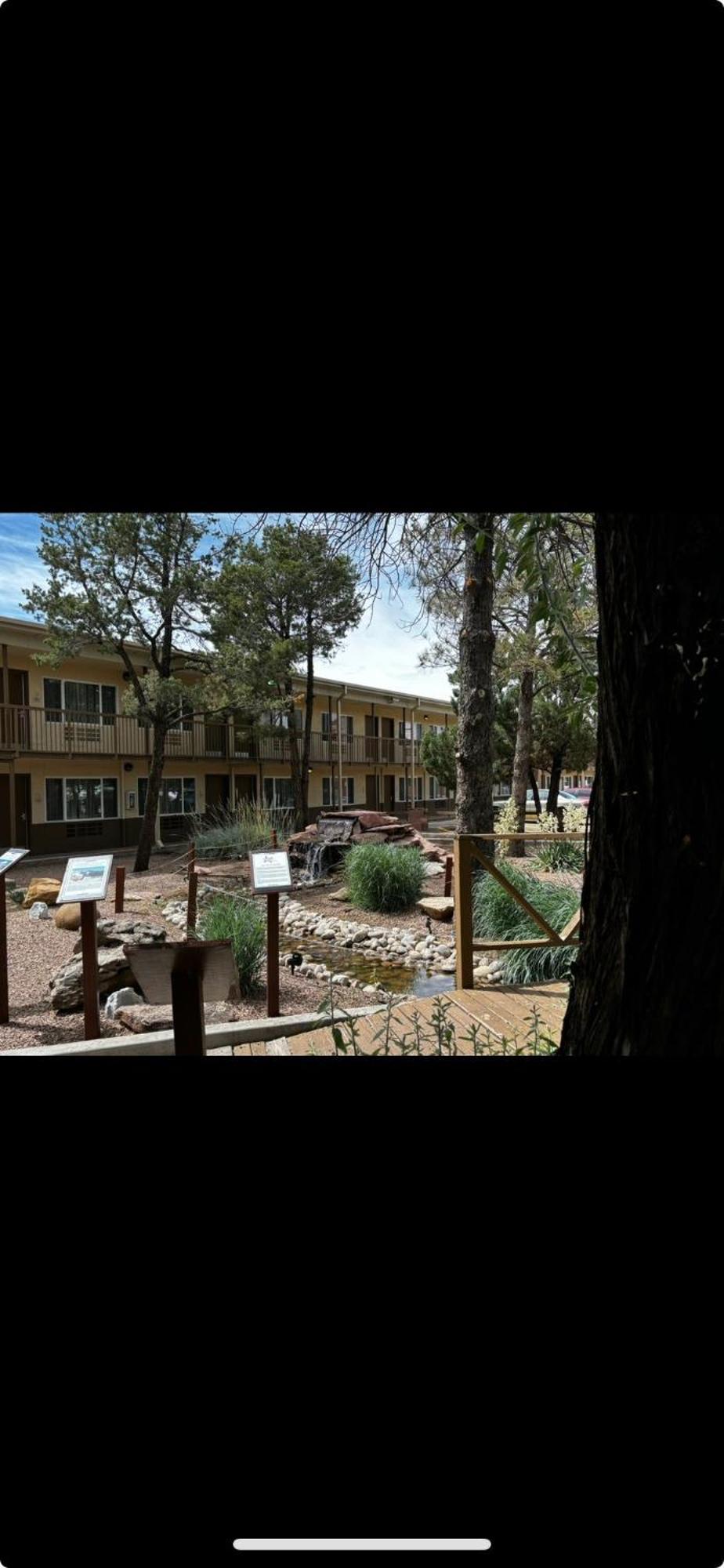 Window Rock Quality Inn Navajo Nation Capital מראה חיצוני תמונה
